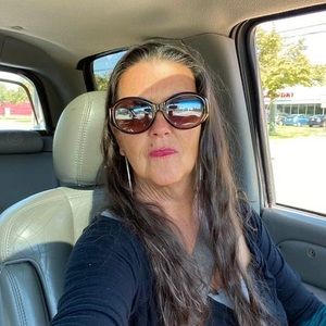 Meet your Posher, Judith